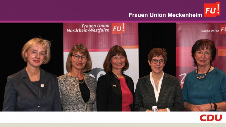 Das Vorstandsteam der Frauen Union Meckenheim mit der neuen CDU-Bundesvorsitzenden