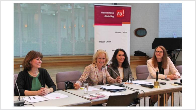 Sabrina Gutsche, Monika Grünewald, Lisa Winkelmeier-Becker (MdB) und Katharina Gebauer.